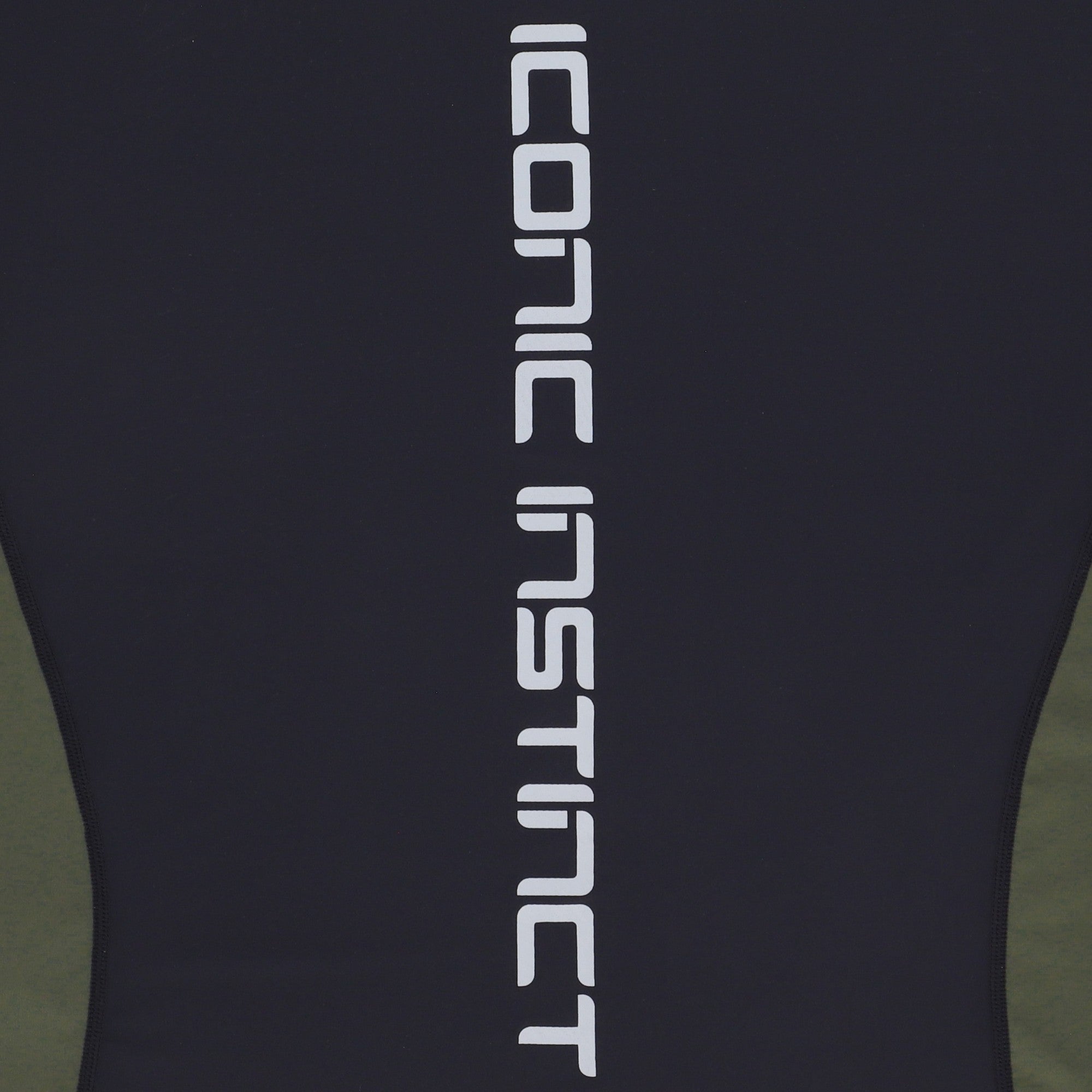 Rashguard Tide - Black Forest (Performance Fit)