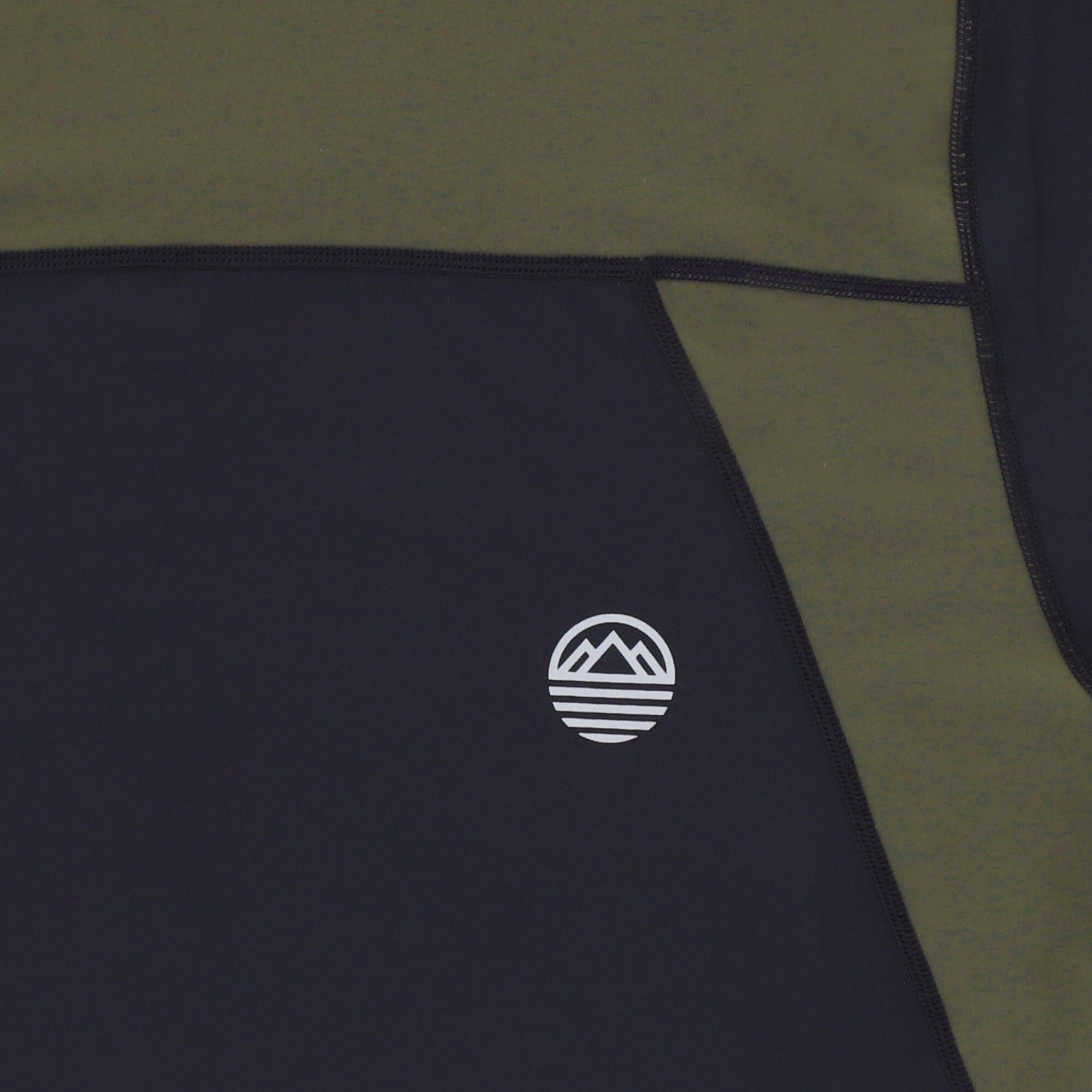 Rashguard Tide - Black Forest (Performance Fit)